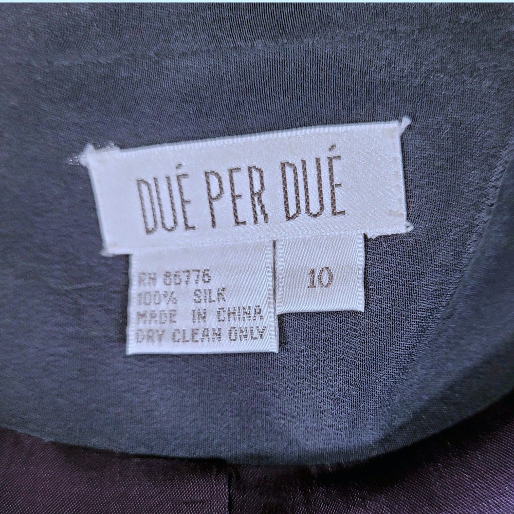 Due Per Due Navy Silk Blazer Vintage 90s 10 Minimalist Old Money Career Packable - Picture 2 of 5